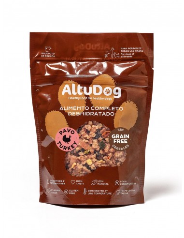 Comida deshidratada para perros  sin cereales, con carne de pavo, verdura, fruta y vísceras.